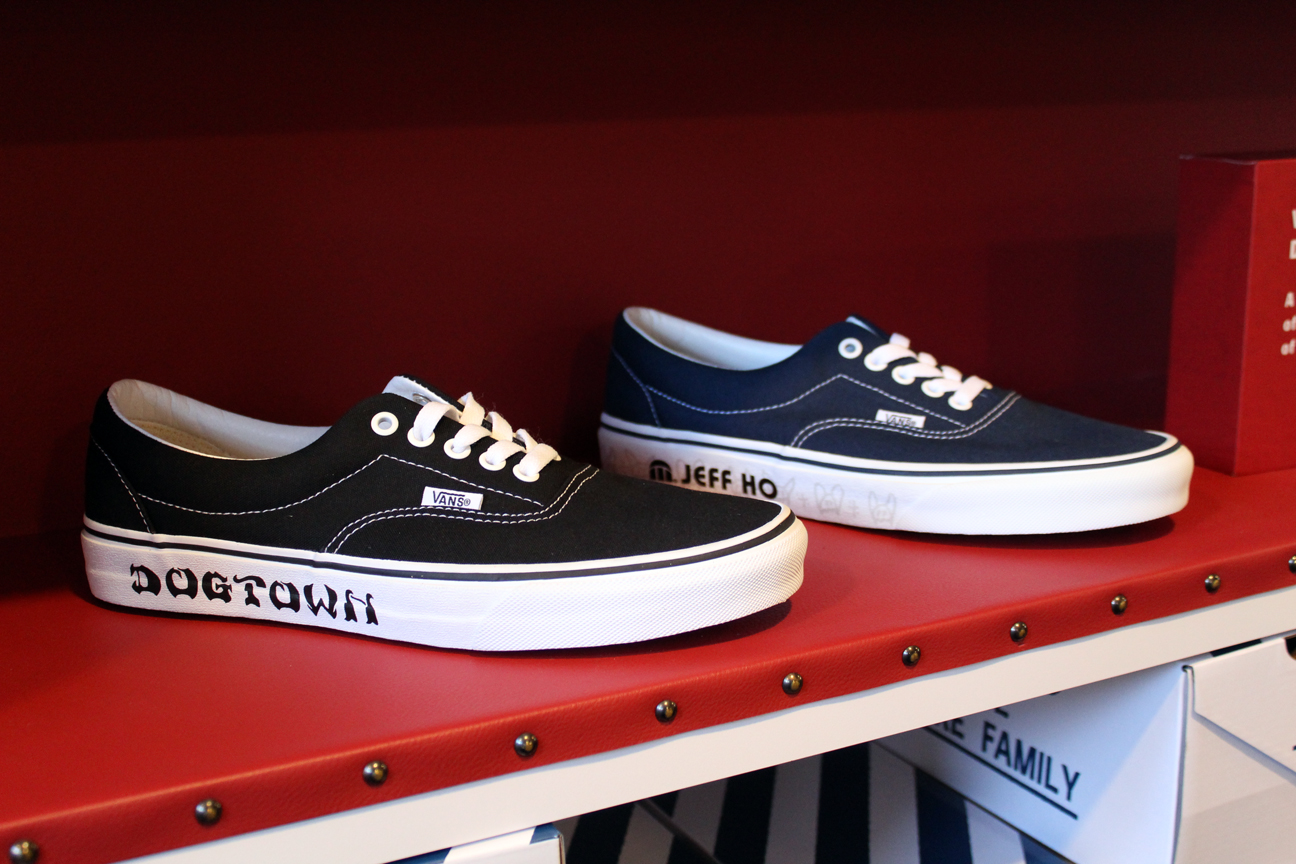 vans era dogtown